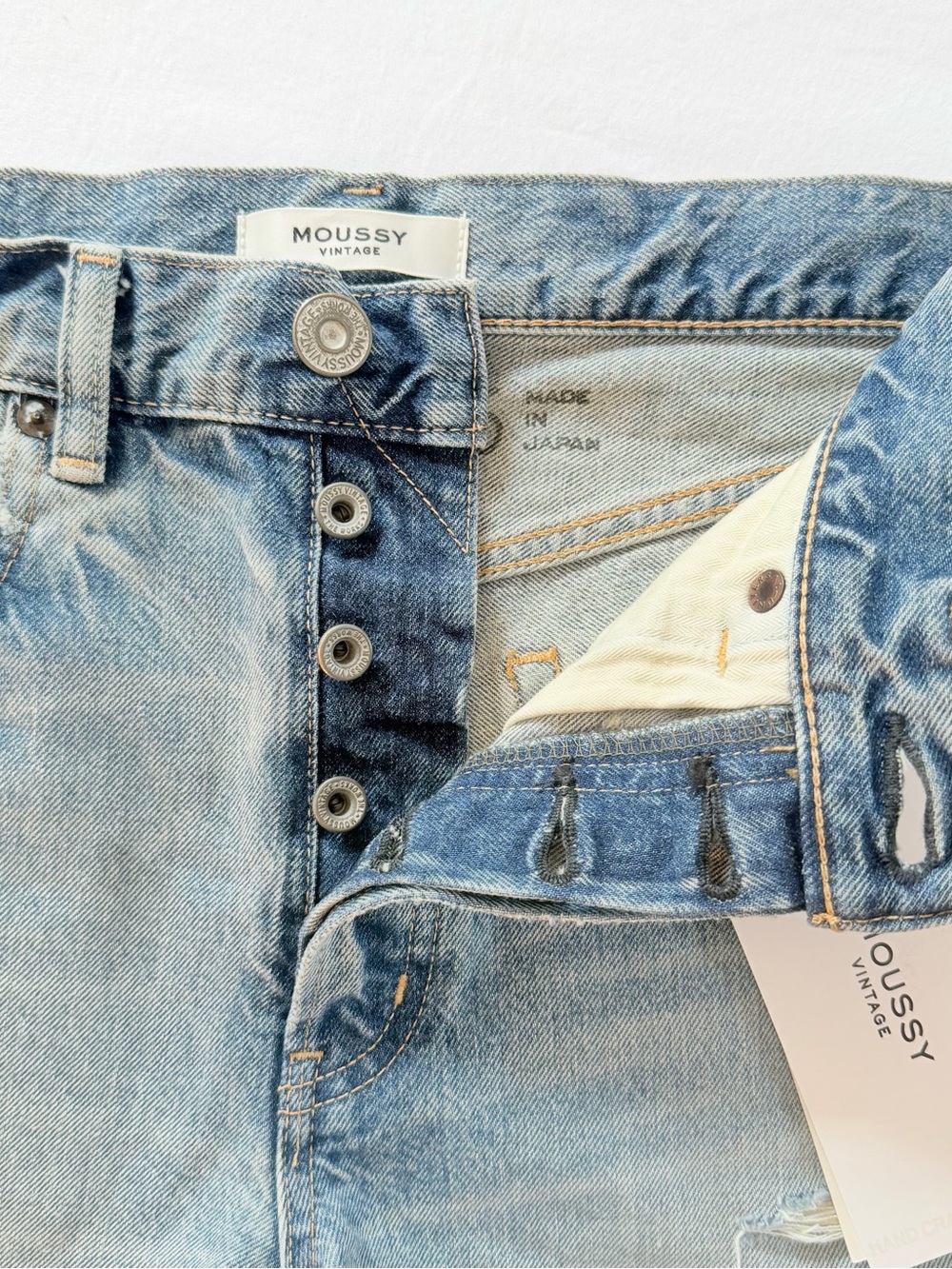 MOUSSY Distressed Denim Shorts - Picture 8 of 9